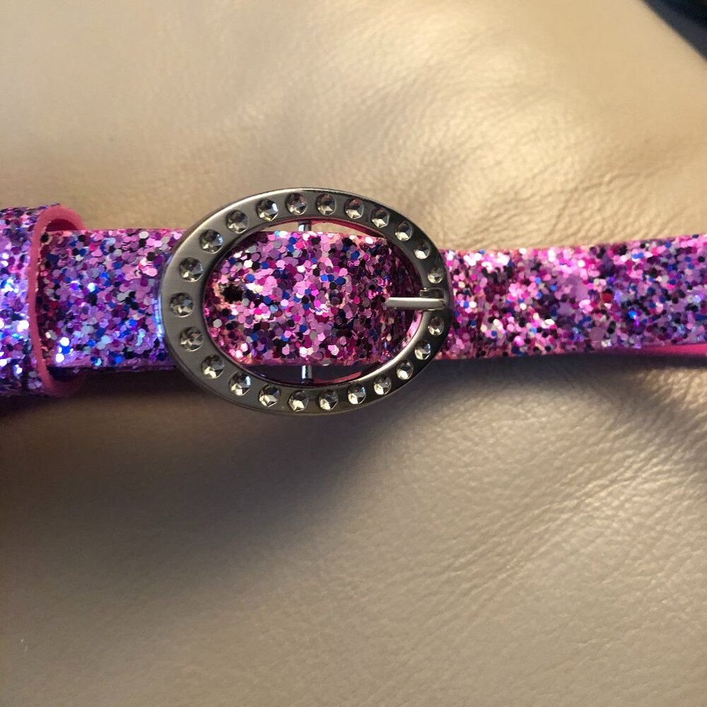 Children’s Place girls sparkly thin 3/4 inch belt multipink sparkles- fits ages